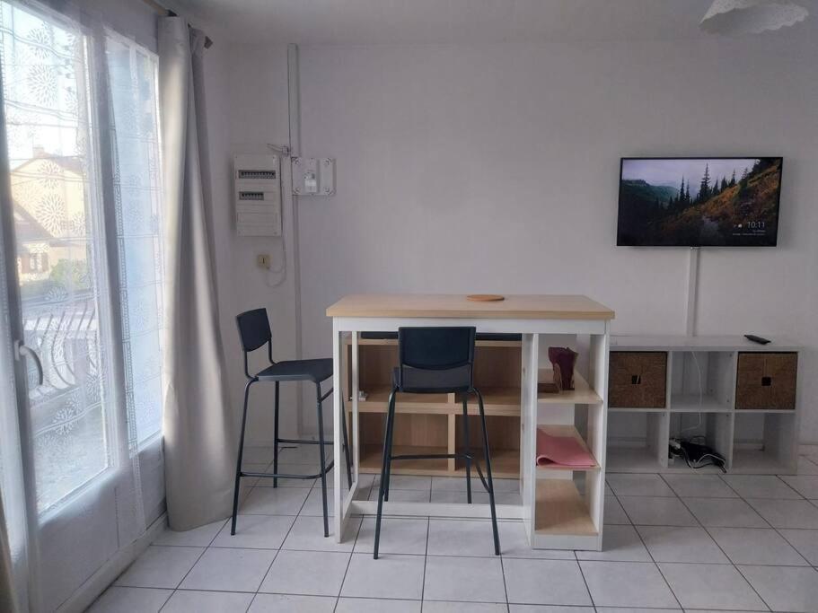 Charmant T3 A 10 Min Orly Avec Jardin Privee - Arrivee Autonome Athis-Mons Exterior foto